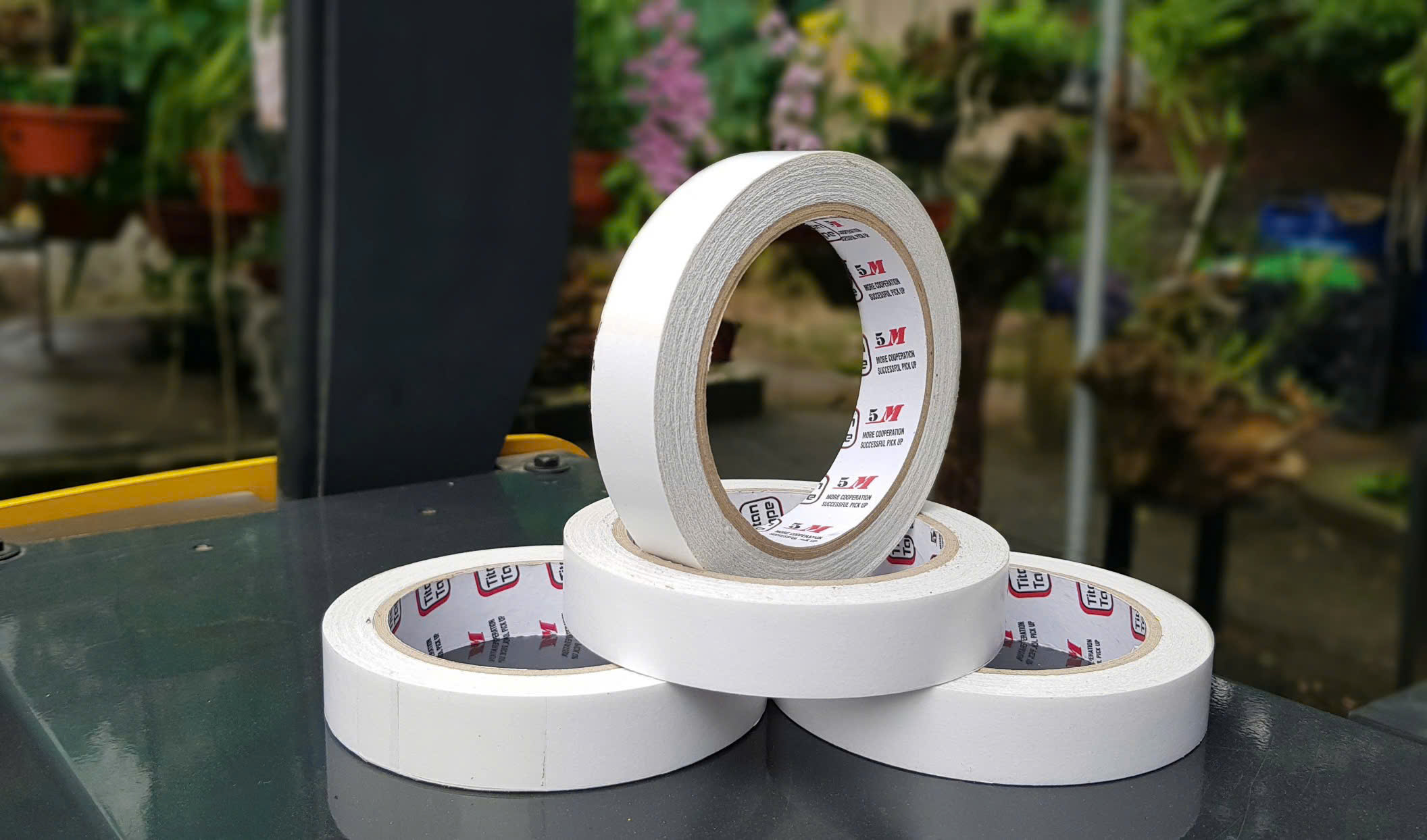 Băng dính hai mặt - Công Ty TNHH Đầu Tư Sản Xuất Và Thương Mại Khoa Việt